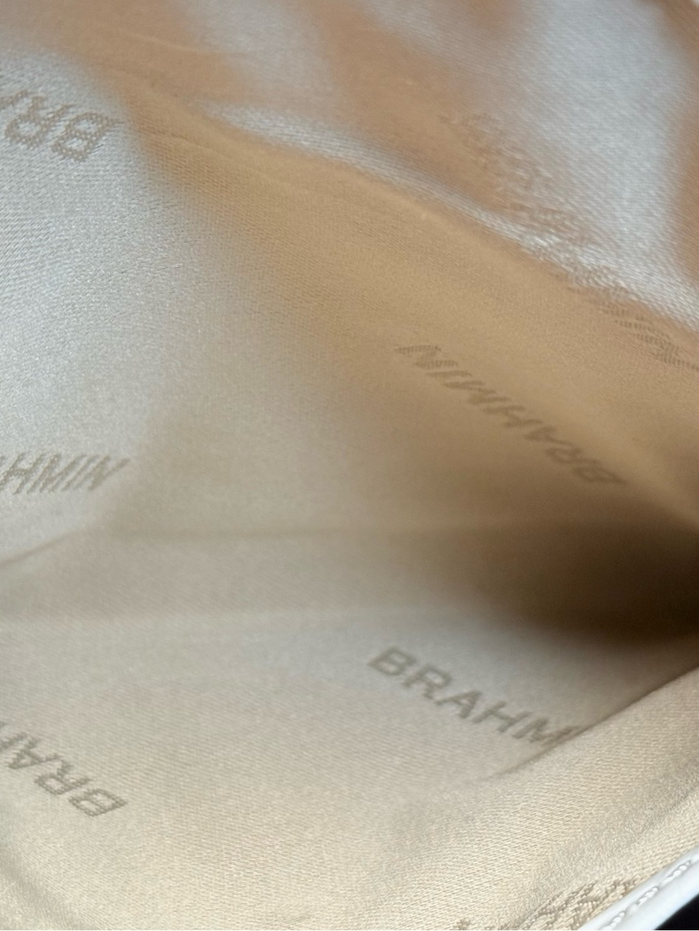 Brahmin White Leather Envelope Clip on Pouch - Picture 3 of 4